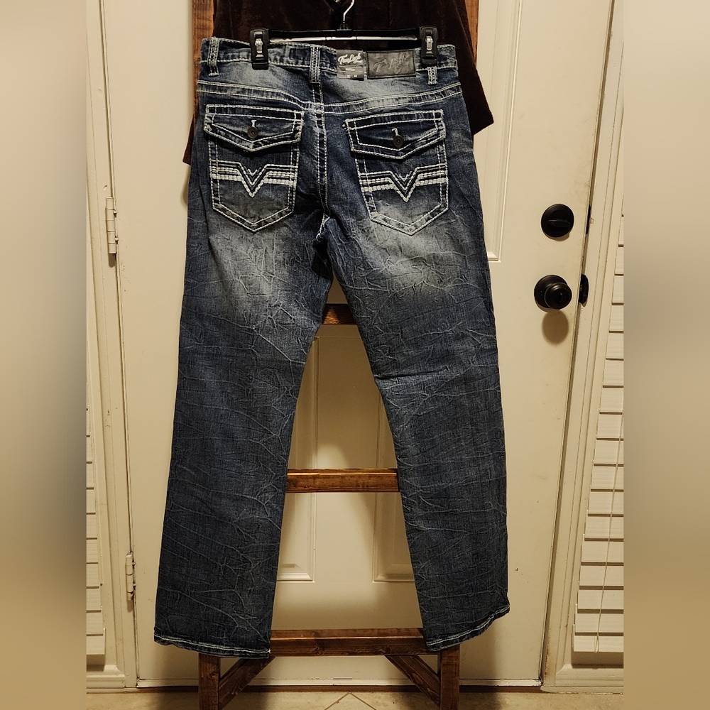 True Luck Boot Cut Jeans - Picture 2 of 5